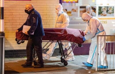 Un bărbat și-a dus unchiul mort la oficiul poștal ca „să-și ridice” pensia.