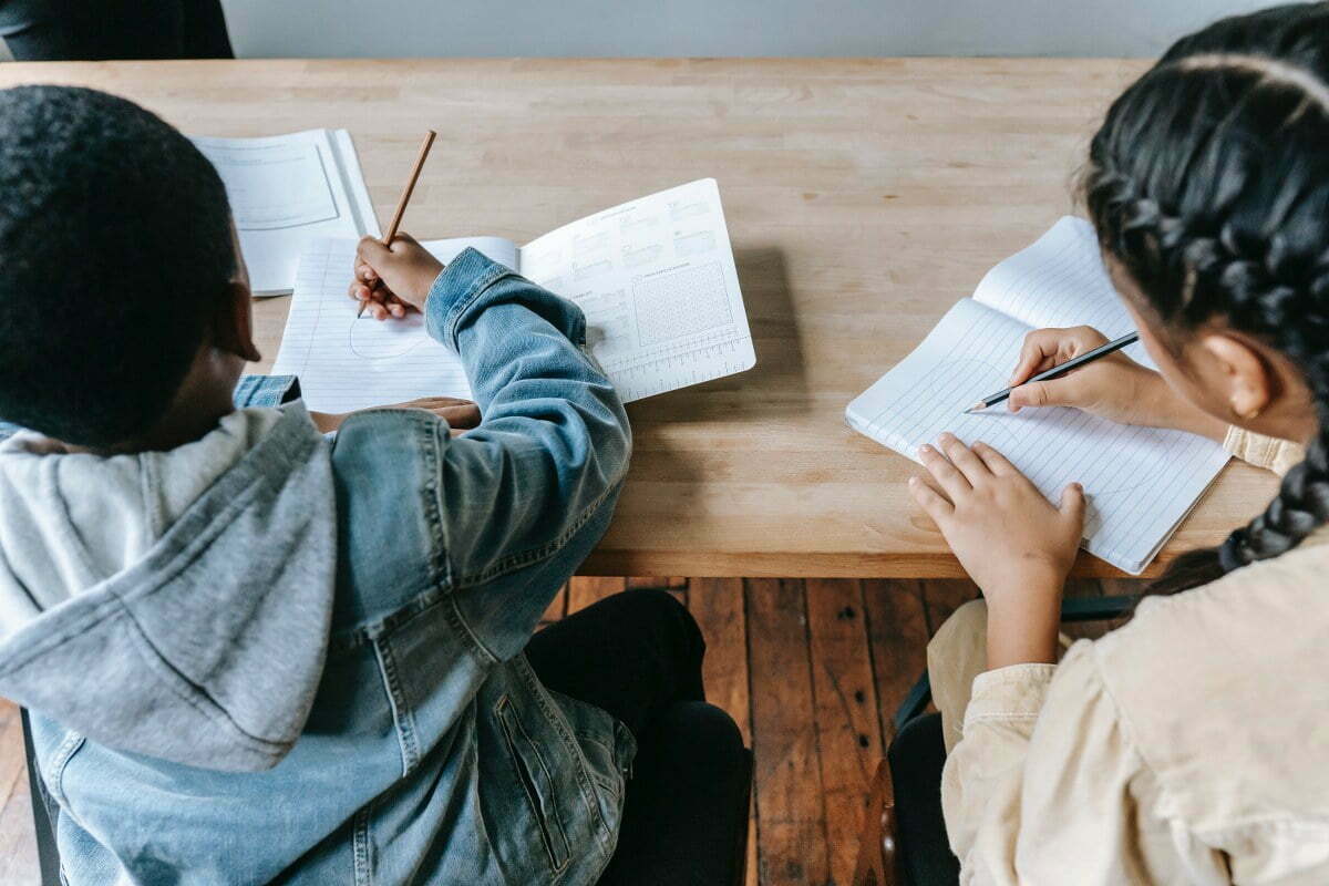 Înscrie-ți copilul la cursuri de dezvoltare personală pentru un viitor de succes