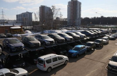 Renault a plecat din Rusia, dar a lăsat ușile deschise