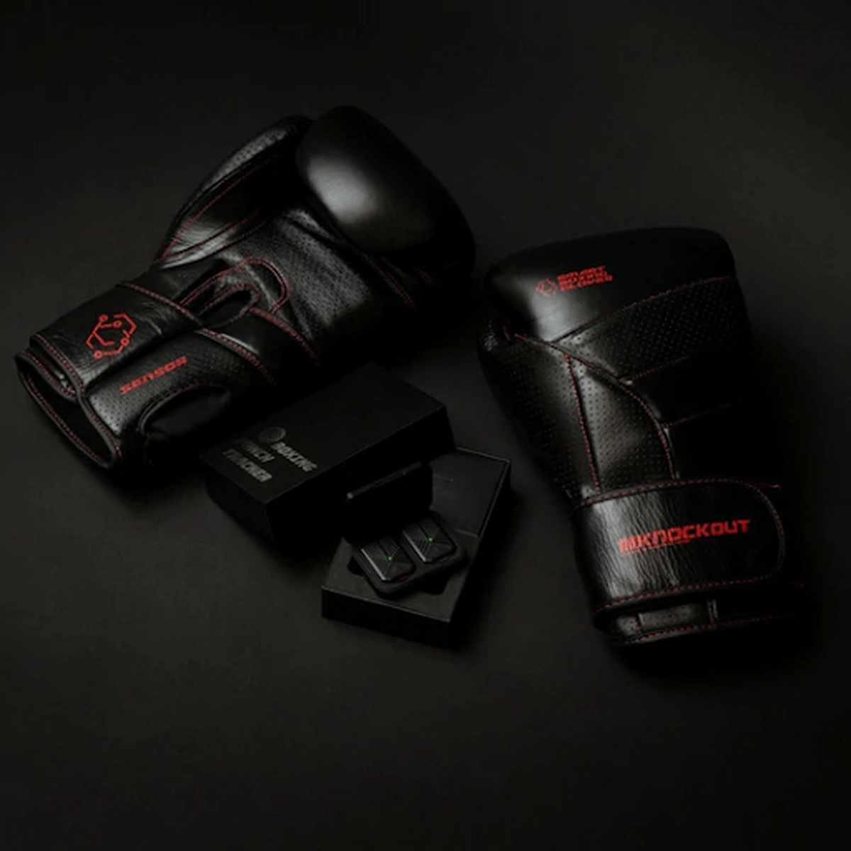 Ce aduc nou mănușile de box de la Knockout?
