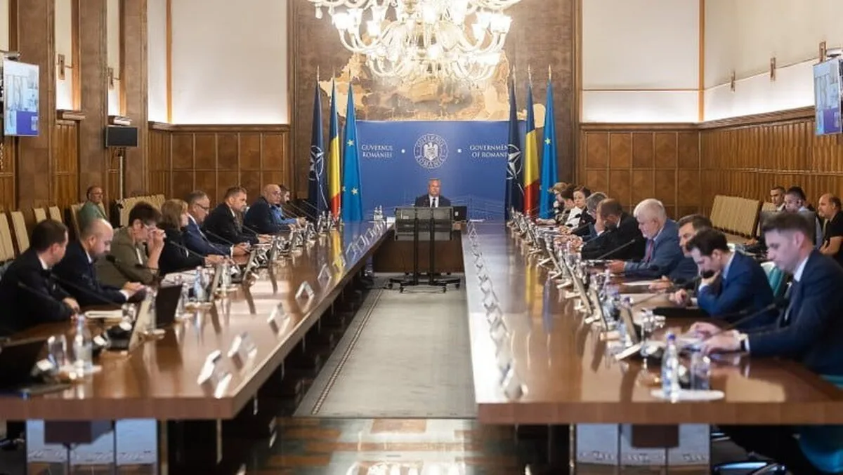 Guvernul a înghețat angajările la stat pe posturile vacante