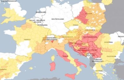 Ce au făcut pasagerii unui tren blocat în soare, la peste 40 de grade, în Paris
