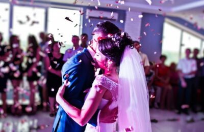 O mireasă de 24 de ani a murit chiar la nuntă