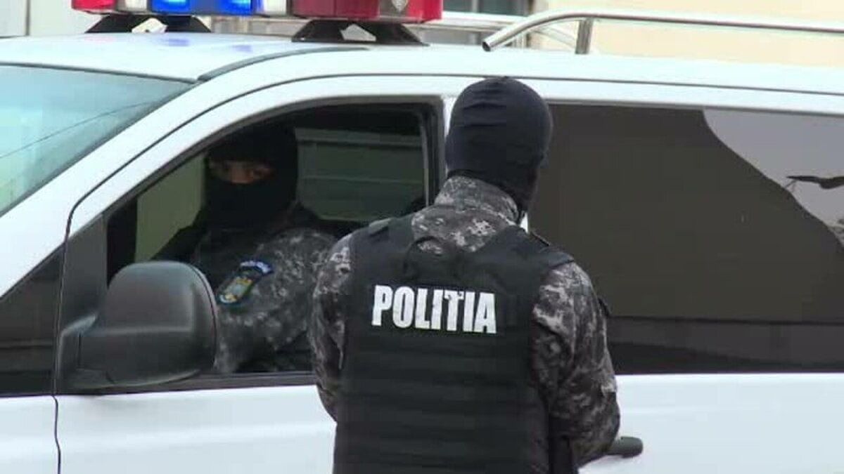 11 percheziţii în Sebeş, la persoane bănuite de furt calificat şi tăinuire