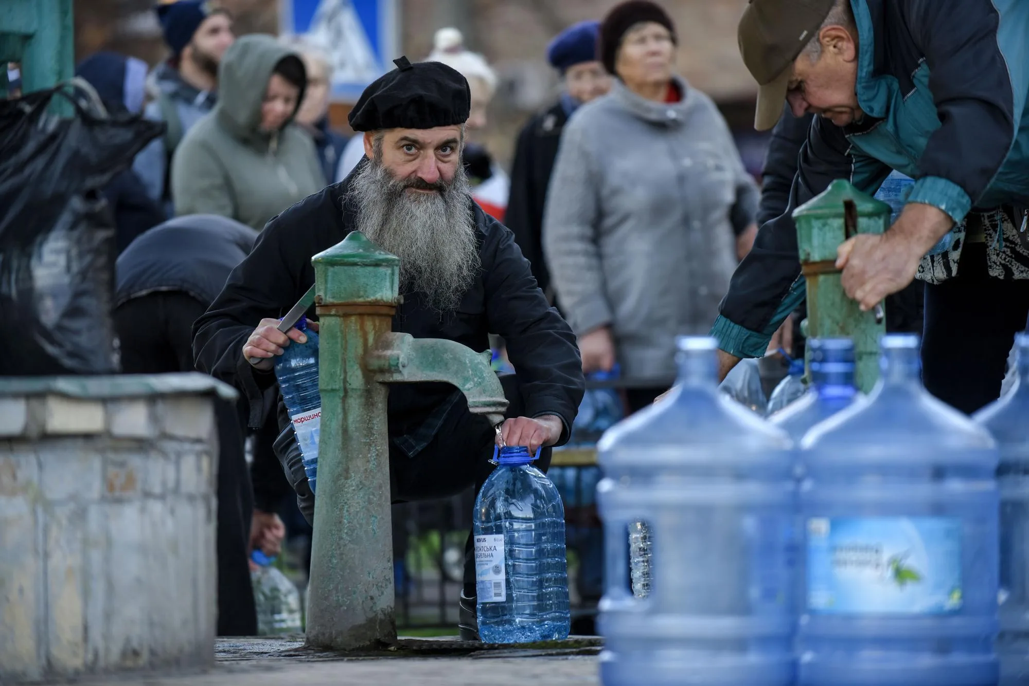 RUSIA, TEROIST?  Motivele pentru care Statele Unite sau Spania nu vor să o definească astfel