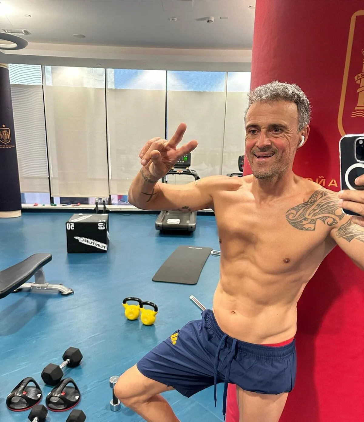 Geniul tactic al lui Luis Enrique emulând-o pe Gila