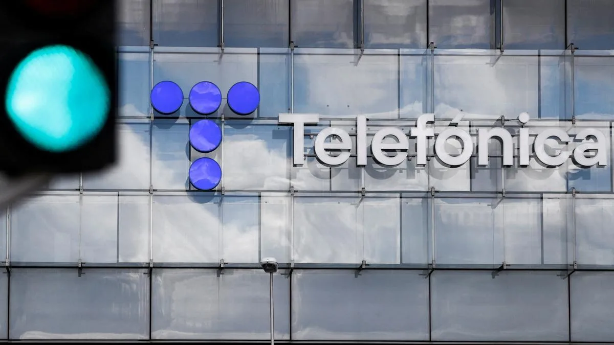 Companiile de telecomunicații cer o „reglementare echitabilă” care obligă marile companii de tehnologie să plătească pentru rețele