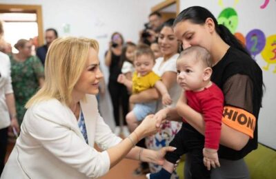 Ministerul Familiei: Cu 11% mai puţine mame minore în 2021 faţă de anul 2020.