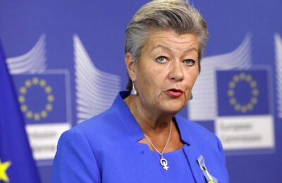 Bruxelles admite că situația din centrul Mediteranei „nu este sustenabilă”