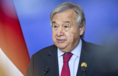 Secretarul general al ONU critică eșecul de a reduce drastic emisiile la COP27