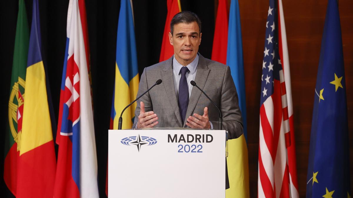 Adunarea NATO   Sánchez, către Putin: „Lasă Ucraina în pace”