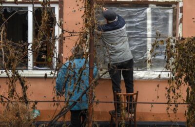 Rusia întrerupe curentul la jumătate din Moldova și regiunea Kiev