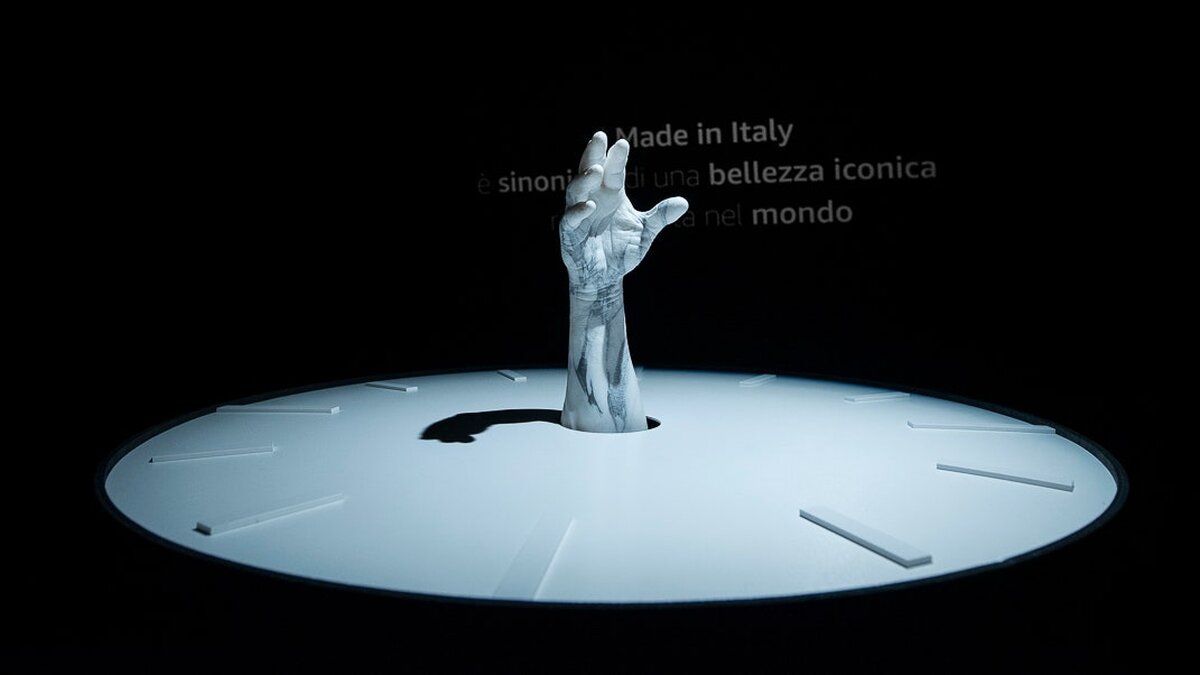 «Aici redescoperim un alt timp»   Vanity Fair Italia
