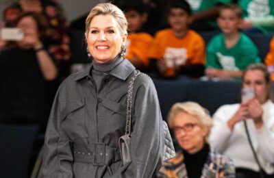 Máxima din Olanda, o privire pentru două evenimente   Vanity Fair Italia