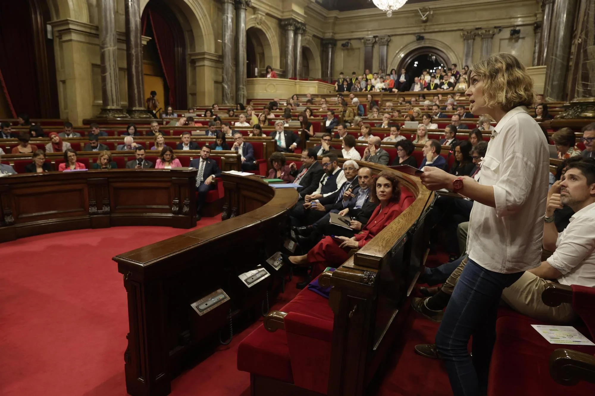 Guvernul și „comunele” canalizează negocierea bugetelor
