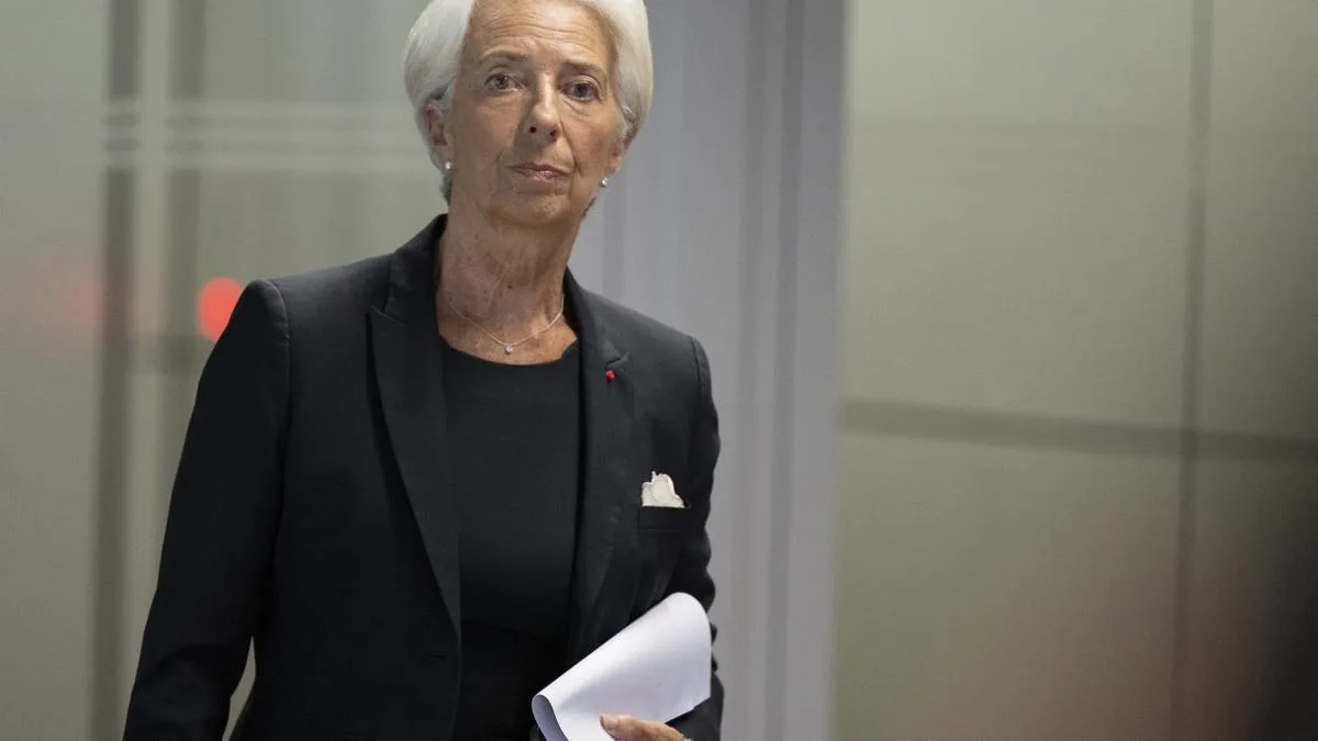 BCE ridică ratele la 2% cu o altă creștere extraordinară de 0,75 puncte