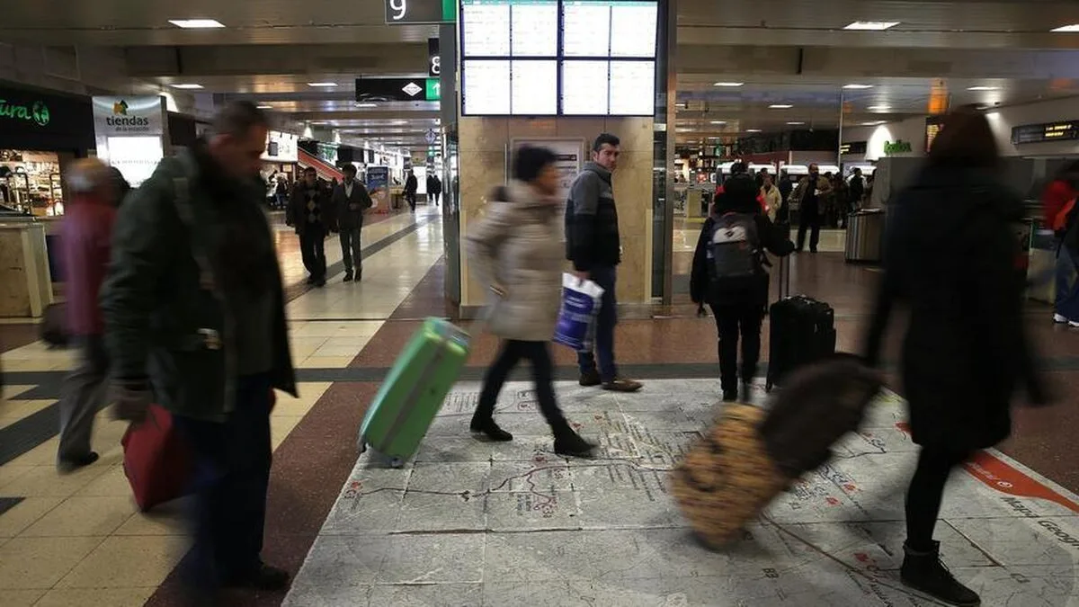 Renfe oferă încă 100.000 de locuri pentru podurile din 1 și 9 noiembrie