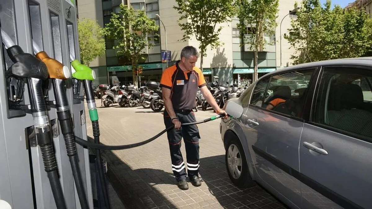 Prețul benzinei astăzi   Acestea sunt cele mai ieftine 10 benzinării din Barcelona astăzi, luni, 21 noiembrie