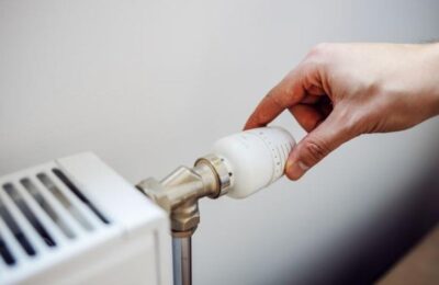 Prețul energiei electrice astăzi, luni, 26 septembrie: costul mediu, cea mai ieftină oră și cea mai scumpă