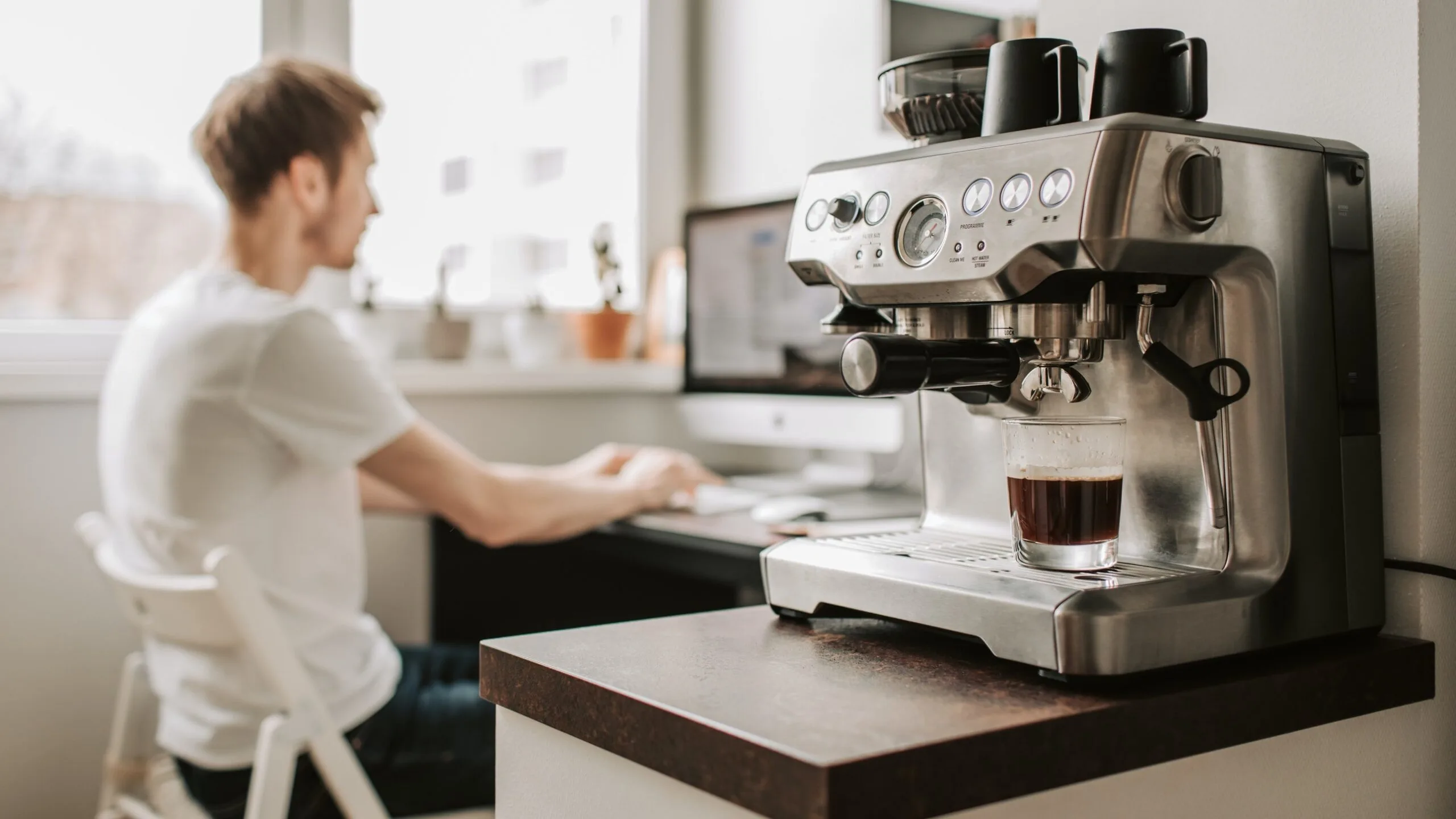 Aparate de cafea oferite pentru Black Friday 2022, 7 modele la reducere