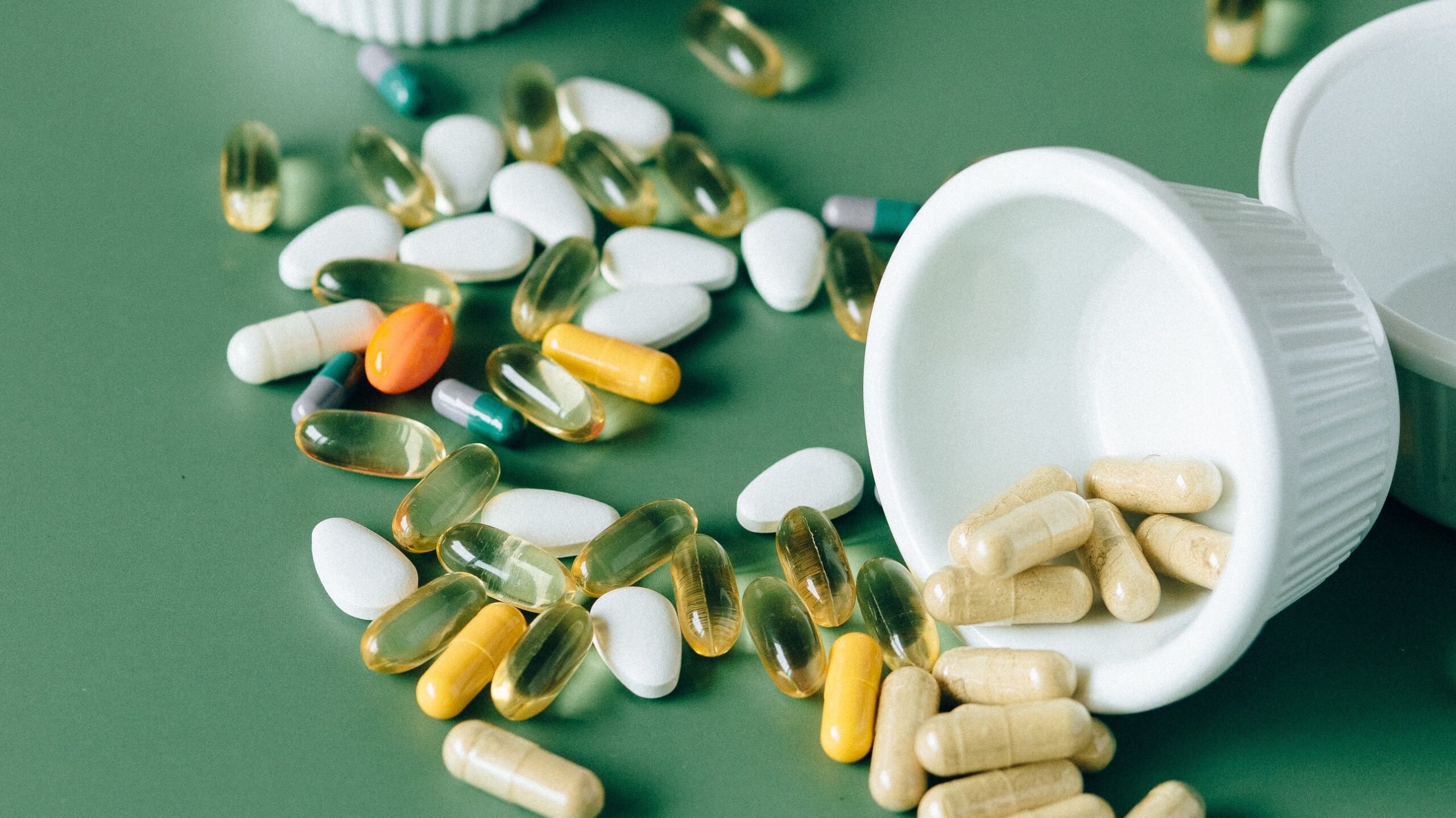 18 suplimente de Vinerea Neagră 2022 oferă de cumpărat pentru iarnă