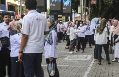 Un cutremur cu magnitudinea 5,7 zguduie insula indoneziană Java