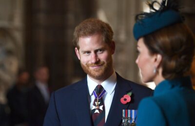 Și acum Harry și Meghan Markle o atacă și pe Kate Middleton: de aceea