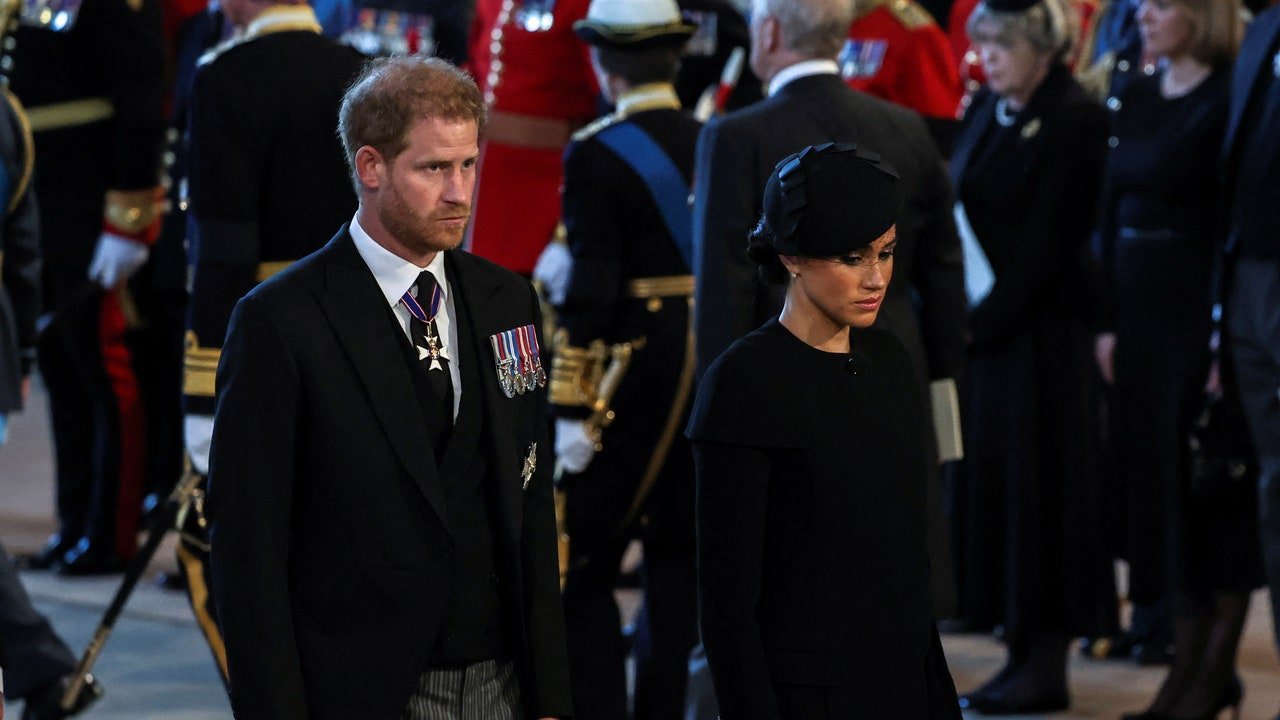 Prințul Harry spune că regretă răspunsul său la gândurile de sinucidere ale lui Meghan Markle
