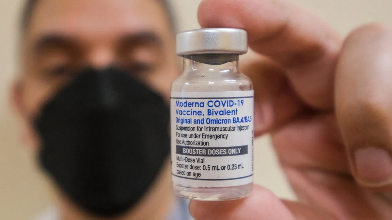 Obligația de vaccinare: Curtea Constituțională respinge recursurile no vax