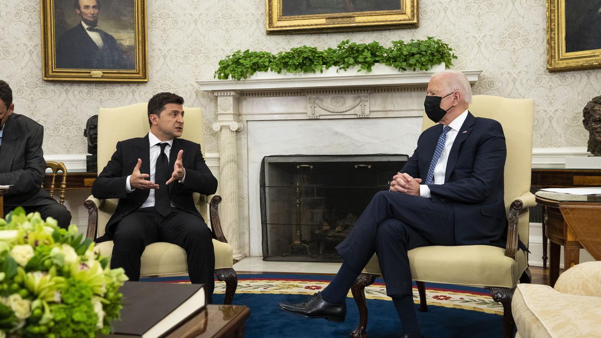 Biden își dă aprobarea planului lui Zelensky de a obține „o pace justă”