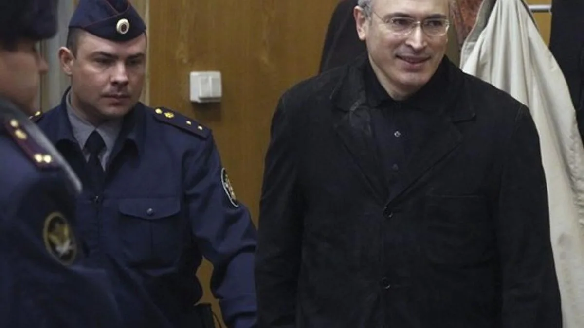 Hodorkovski, oligarhul rus exilat, trimite această notificare în Europa