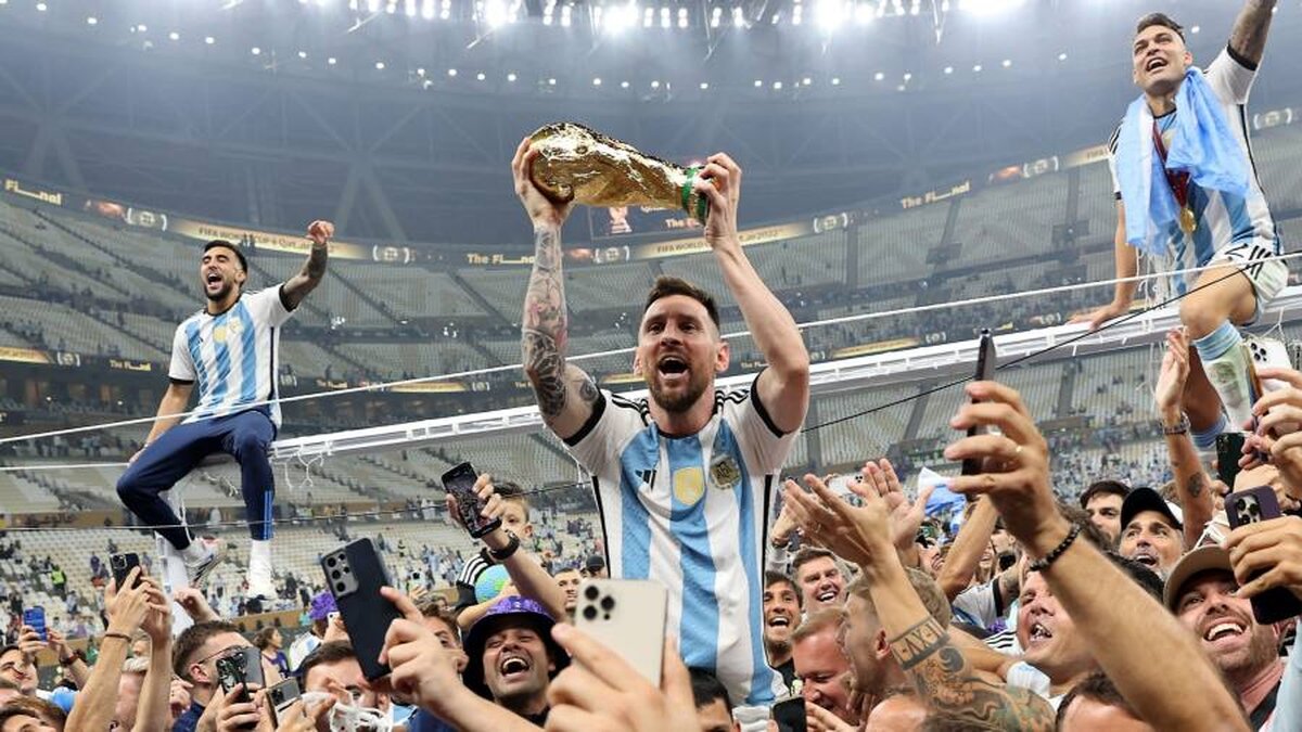 Messi găsește finalizarea potrivită pentru a încununa lunga căutare a gloriei a Argentinei