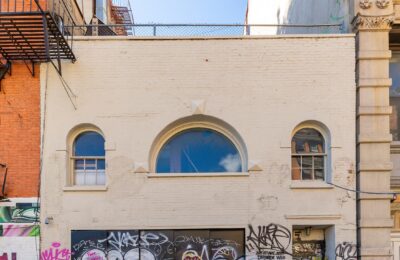 Apartamentul lui Jean-Michel Basquiat din New York de închiriat   Vanity Fair Italia