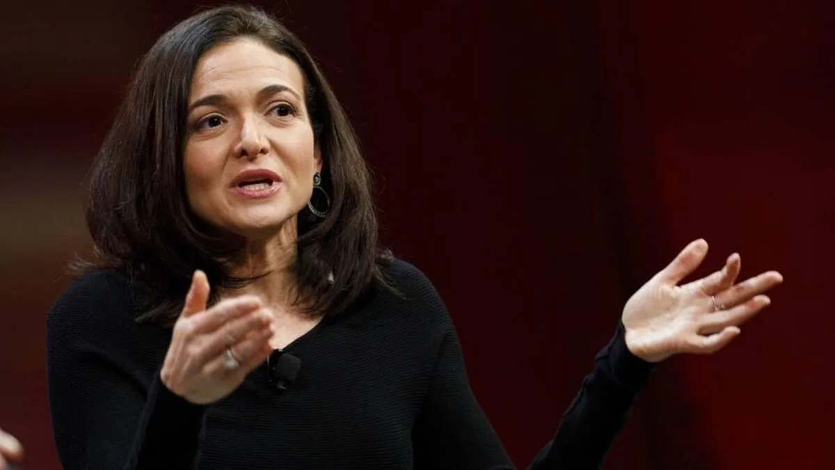 Twitter: Elon Musk ar trebui să o înlocuiască pe Sheryl Sandberg sau Sarah Friar