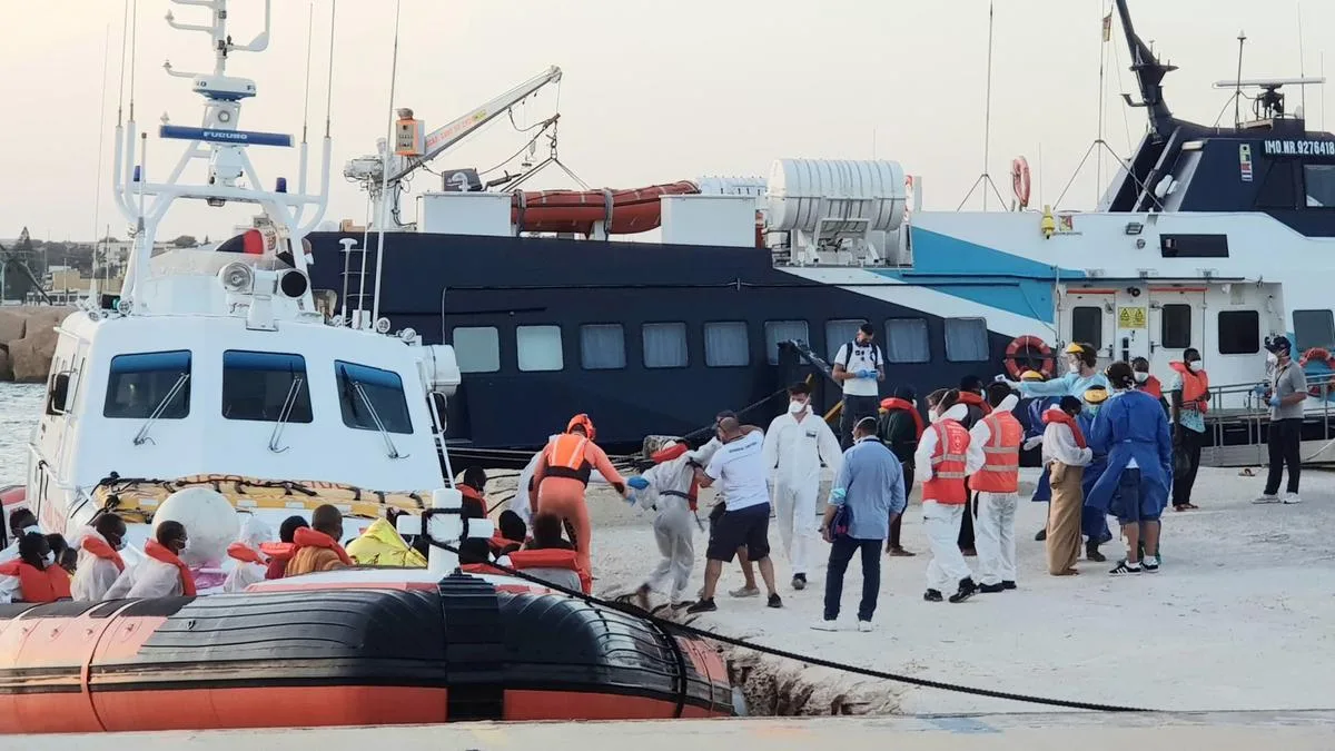 Navele de salvare revin în Marea Mediterană după lupta cu Guvernul Meloni