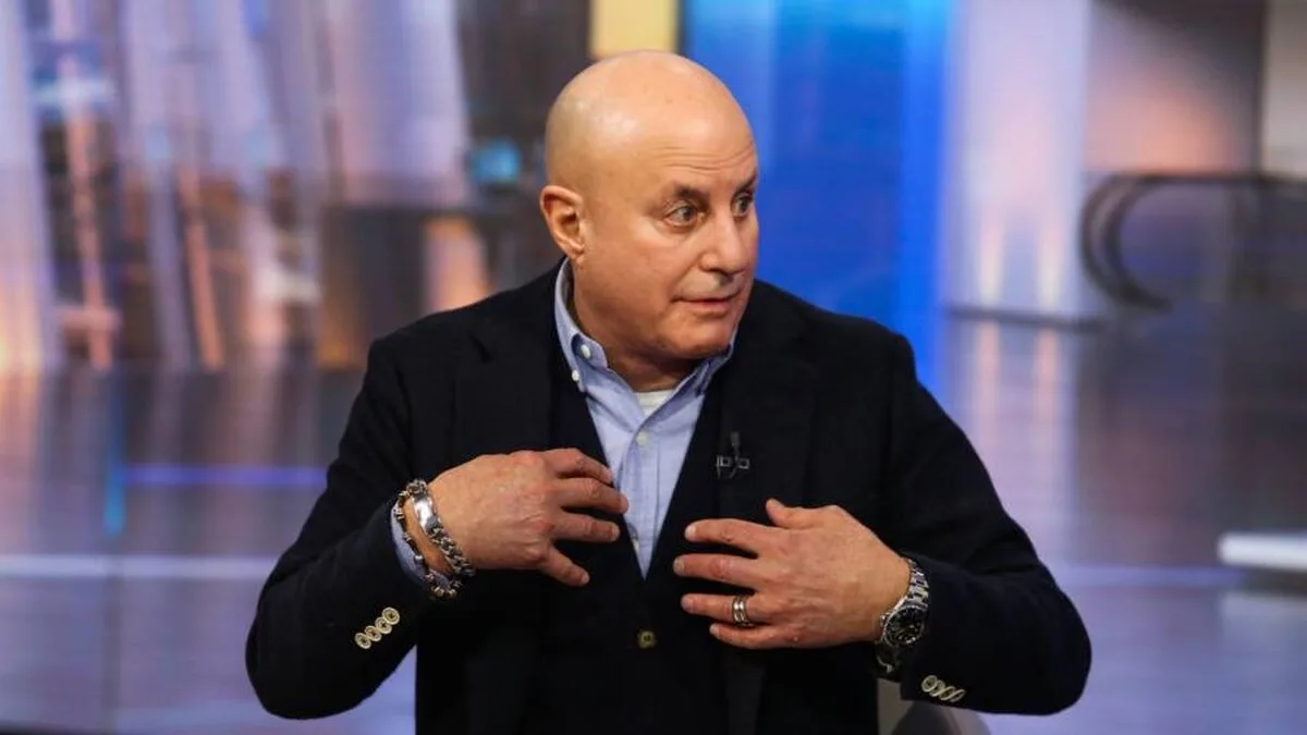 Participația lui Ron Perelman în Revlon urmează să fie eliminată în soluționarea falimentului