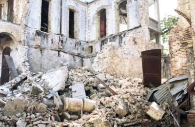 O explozie de gaz în Rusia demolează o clădire și lasă cel puțin șapte morți