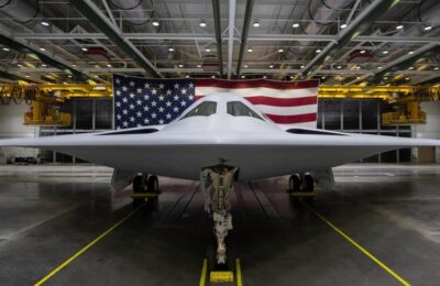 Statele Unite prezintă „B-21 Raider”: acesta este primul său bombardier militar din trei decenii