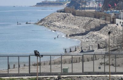 Ceuta   Un imigrant moare încercând să înoate în Ceuta