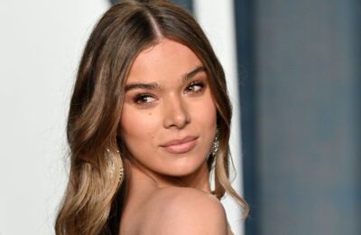Hailee Steinfeld Rochie Mini Sheer   Fotografii