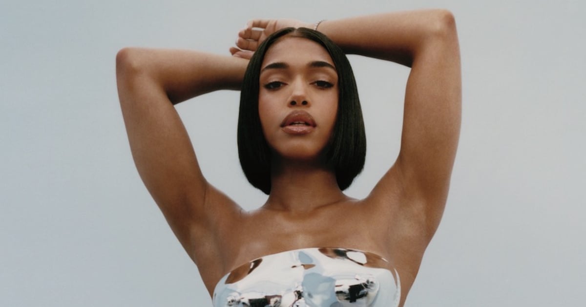Lori Harvey poartă baveta LaQuan Smith pentru coperta lui Essence