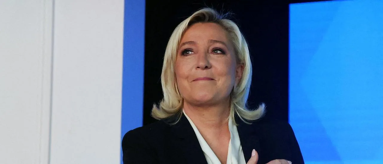 Franța   Extrema dreaptă a lui Le Pen cere boicotarea FNAC pentru vânzarea unui joc de masă antifascist