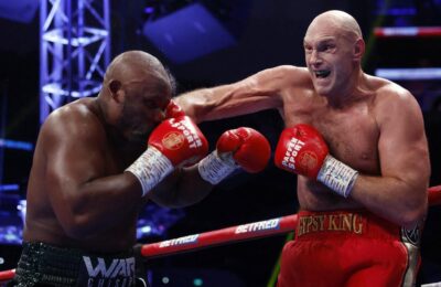 Fury – Chisora ​​​​  Fury îl învinge pe Chisora ​​prin KO, își păstrează titlul mondial și îl provoacă pe Usyk