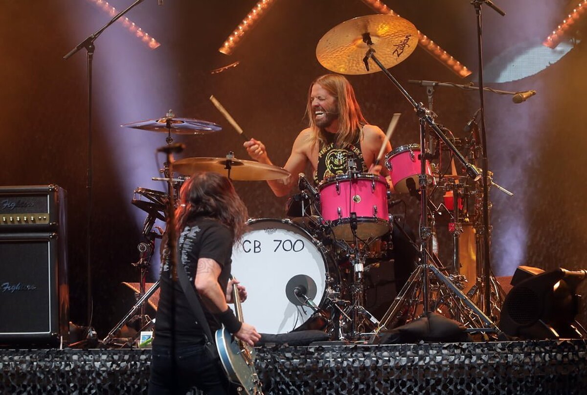 Foo Fighters gata să meargă mai departe după moartea lui Taylor Hawkins – News24