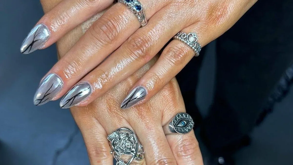 Gel X Extensions sunt alegerea artiștilor de unghii pentru o manichiură ușoară și de lungă durată