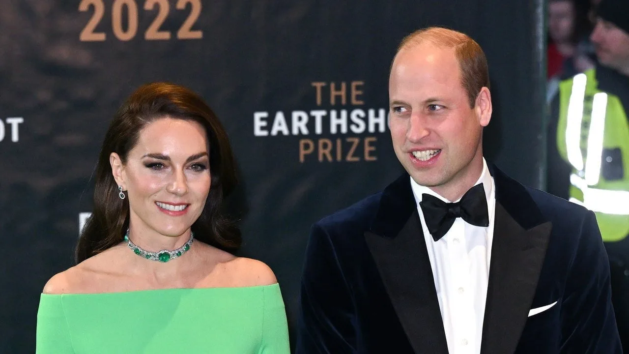 William și Kate aleargă la acoperire: vor răspunde la toate acuzațiile lansate în serialele Harry și Meghan