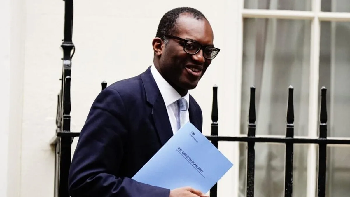 Kwarteng a ignorat avertismentele despre mini-buget, au spus parlamentarii