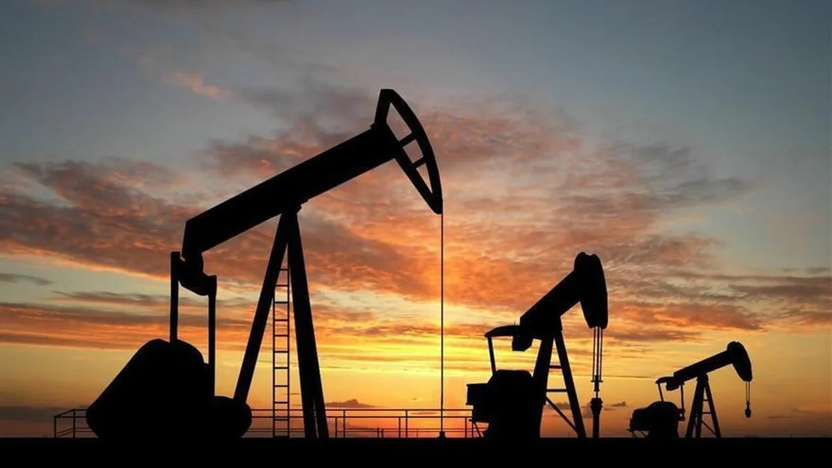 OPEC și Rusia calibrează incertitudinile pentru a-și stabili oferta în 2023
