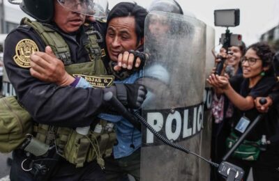 Boluarte își numește cabinetul cu un fost procuror superior ca prim-ministru