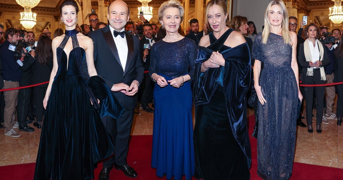 Înainte de covorul roșu Scala 2022: look-urile politicienilor și VIP-urilor